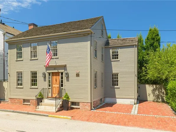 41 Elm St, Newport, RI 02840