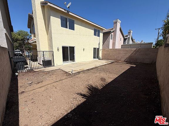 5th image of 1242 Heritage Way