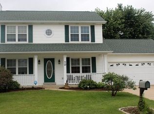 70 Four Winds Dr, Saint Peters, MO 63376