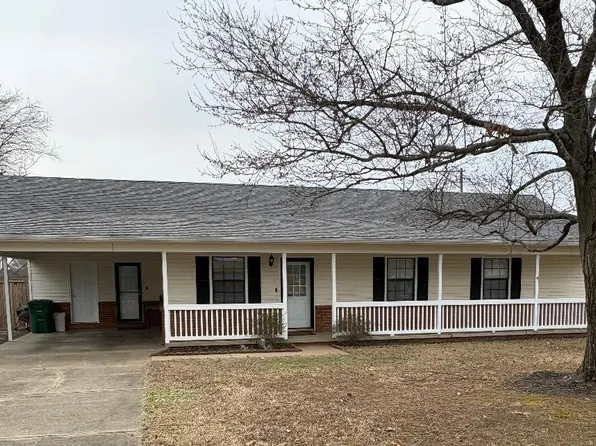 1905 Skylark Dr, Beebe, AR 72012