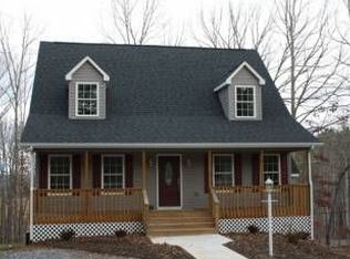 21 Berkely Ln, Madison Heights, VA 24550