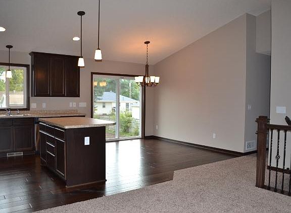 5th image of 4720 Douglas Dr N