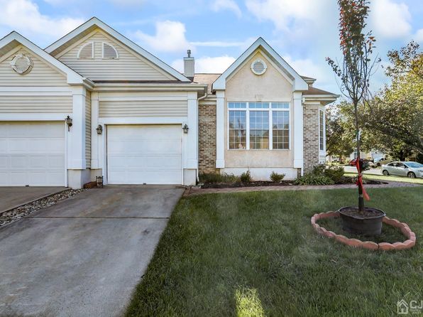 381 mounts mills rd monroe township nj 08831