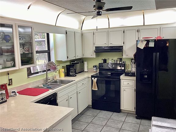 2nd image of 5519 Oak Cir