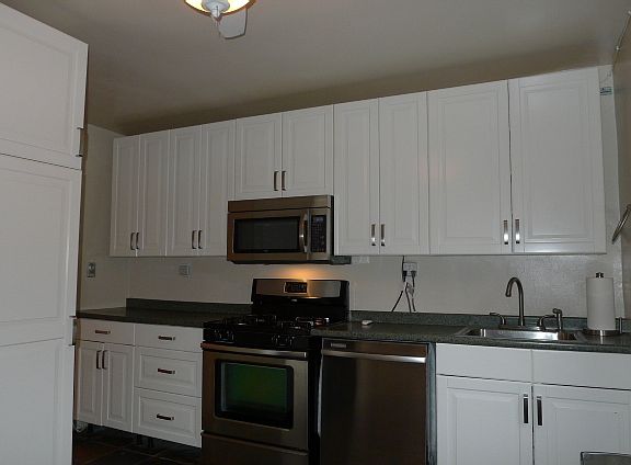 4th image of 2736 Independence Ave APT 5C