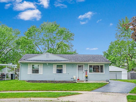 5th image of 3233 Burdett Ct
