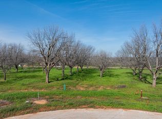 109 Hazlewood Rd, Granbury, TX 76049
