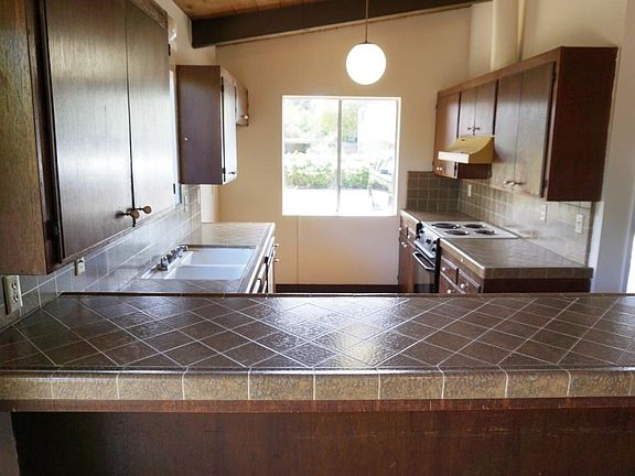 5th image of 231 Mar Vista Dr