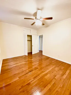 Rented by Amorelli Realty | media 17