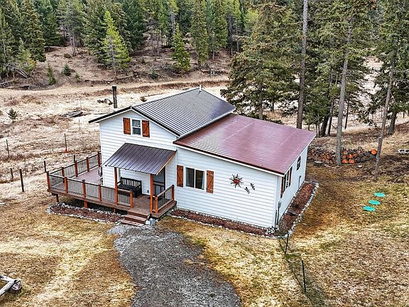 2nd image of 3183 Meadow Creek Rd