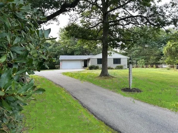 26 Winter St, Duxbury, MA 02332