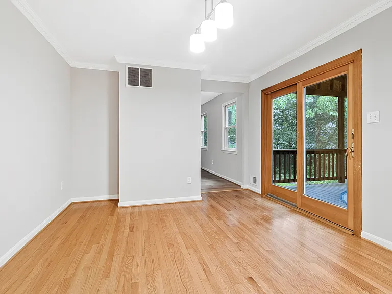 4329 Mount Vernon Memorial Hwy — Photo 18
