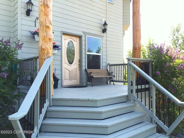 681 N Shenandoah Dr, Palmer, AK 99645