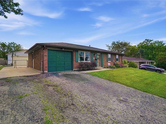 3rd image of 7612 Rothfield Dr