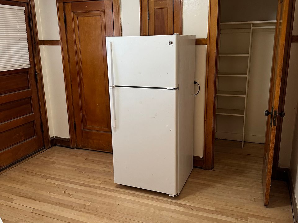 1st image of 5150 W Parker Ave Unit 2