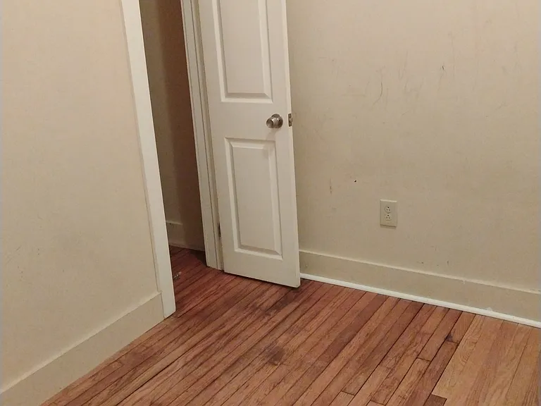 96 Grand St #1 — Photo 9