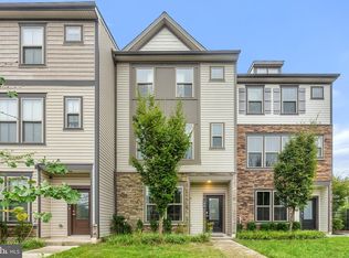 108 Tolocka Ter NE, Leesburg, VA 20176