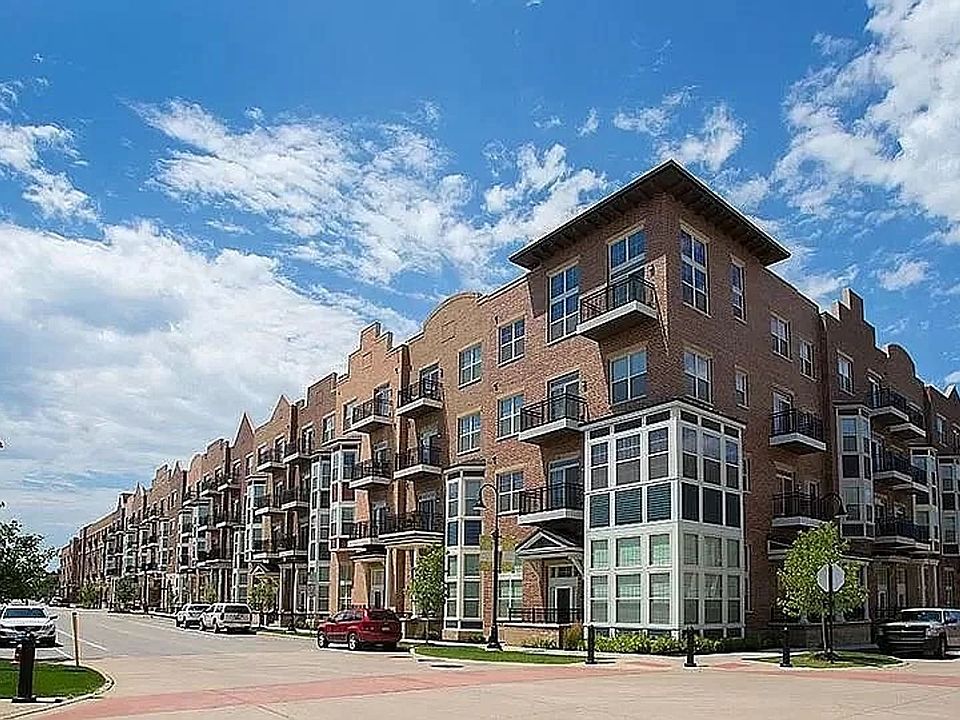 1st image of 1145 Napoleon St #205