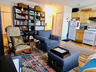 Rented by R New York