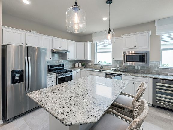 Model Representation Bright Open Kitchen