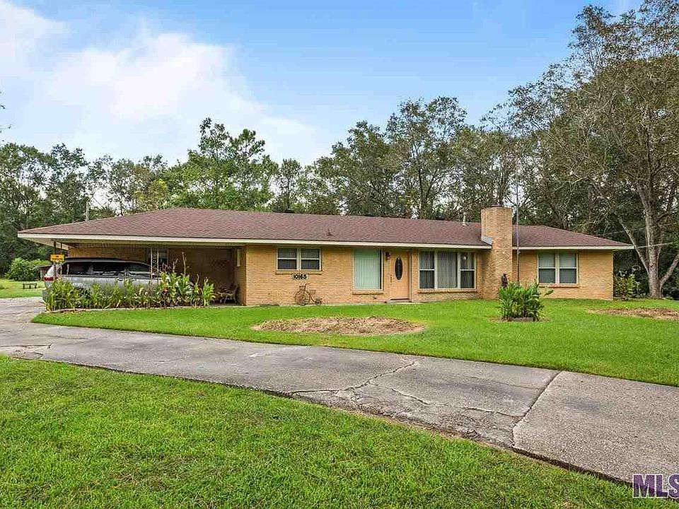 1st image of 10165 Meadowdale Dr