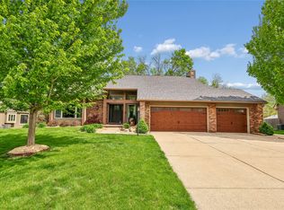 809 36th St, West Des Moines, IA 50265