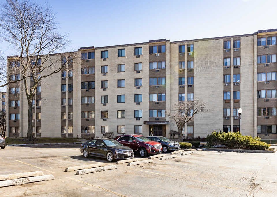 1st image of 9745 S Karlov Ave APT 409