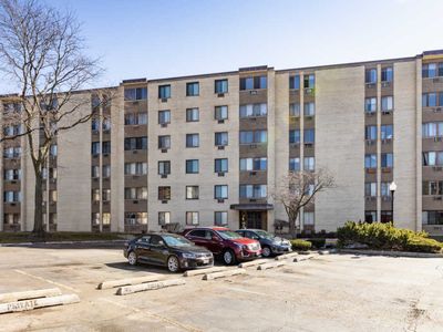 9745 S Karlov Ave APT 409, Oak Lawn, IL, 60453