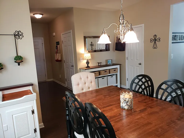 8030 McKee Dr — Photo 16