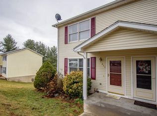 415 Cherokee Dr, Christiansburg, VA 24073