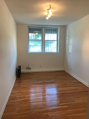 Rented by Flatiron Real Estate Advisors LLC | media 5