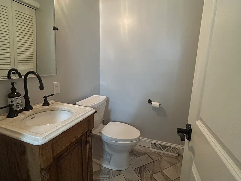 2227 S Opal St — Photo 6