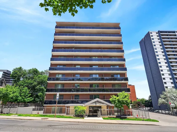 81 Charlton Ave E #103, Hamilton, ON L8N 1Y7