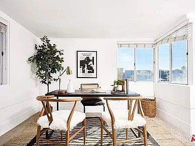 5th image of 2431 2nd St #1