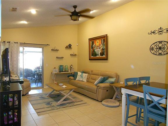 5th image of 3143 Cloverplace Dr