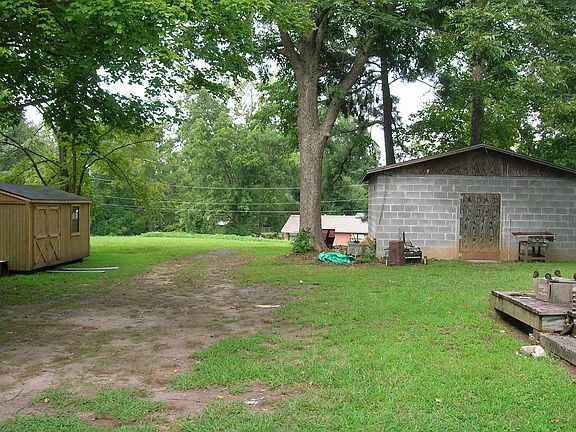 2nd image of 4438 Northside Dr