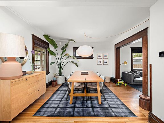 4th image of 1144 Abell St