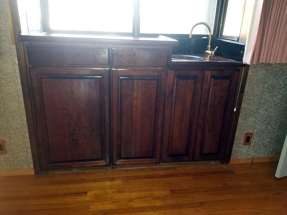 1st image of 5273 Coco Palm Dr