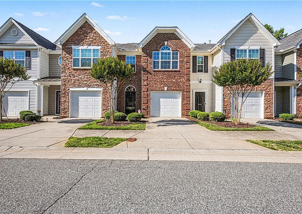 1st image of 2480 Hartfield Cir