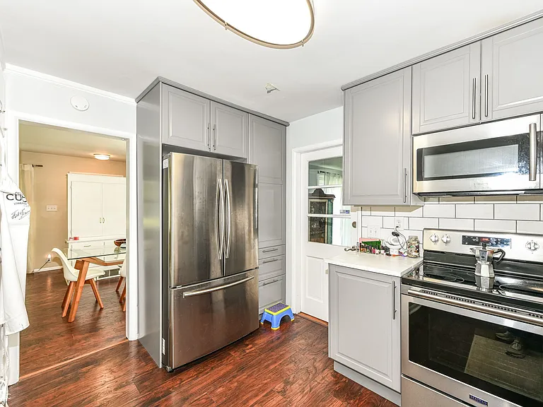 1220 Oak Ridge Dr — Photo 12