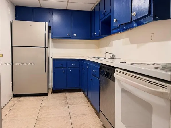 1805 Sans Souci Blvd, North Miami, FL