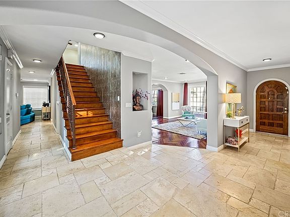 4th image of 21700 Planewood Dr