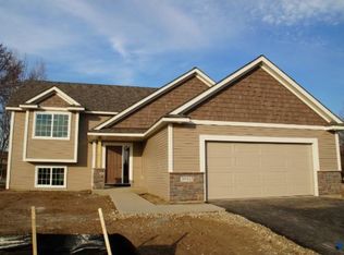 20945 Capri St, Farmington, MN 55024