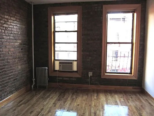 Rented by City Connections Realty | media 21