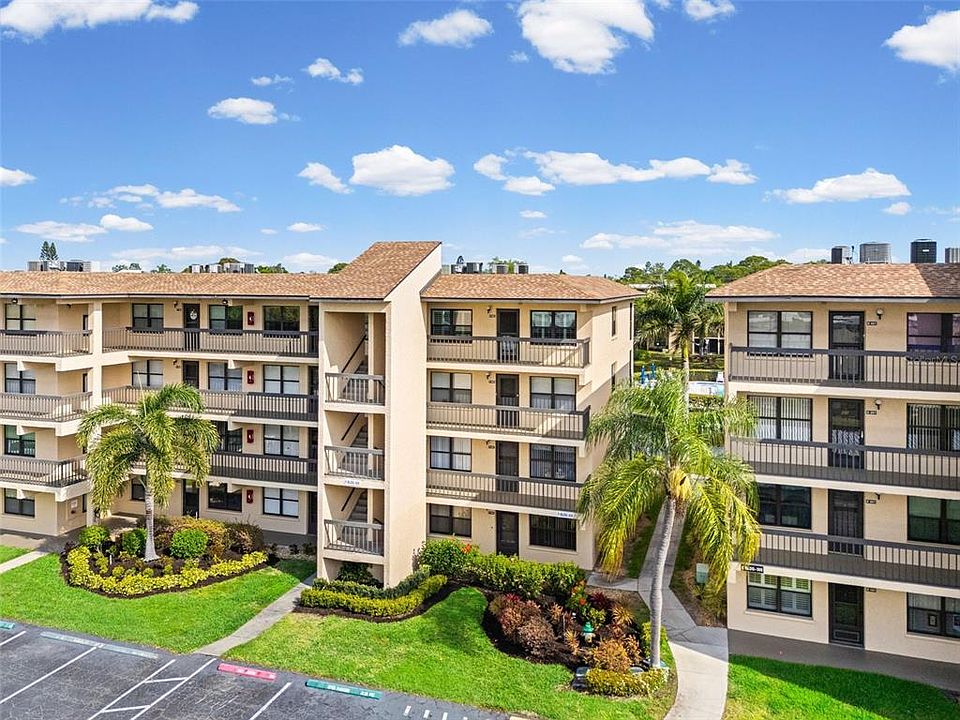 1st image of 635 30th Ave W APT F404