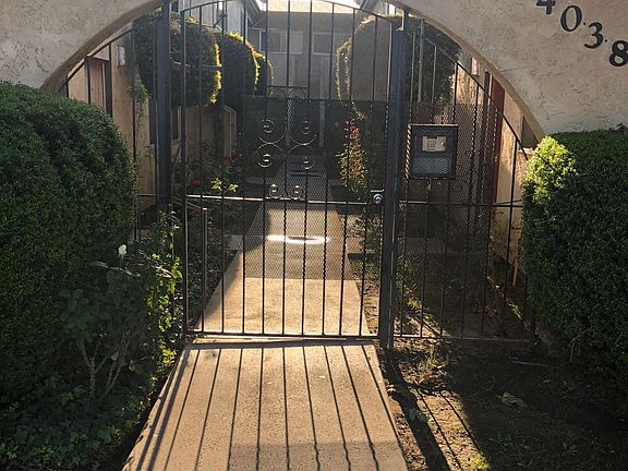 2nd image of 4038 Vineland Ave APT A5