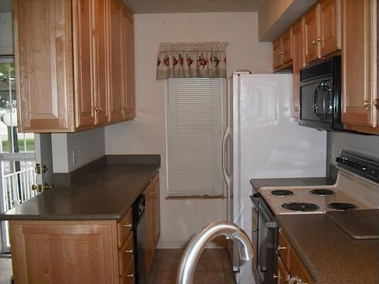 3rd image of 5364 Embarcadero St #19 H