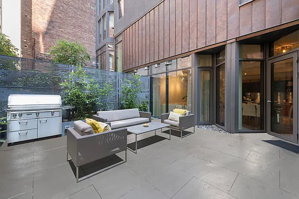 Rented by Douglas Elliman | media 24