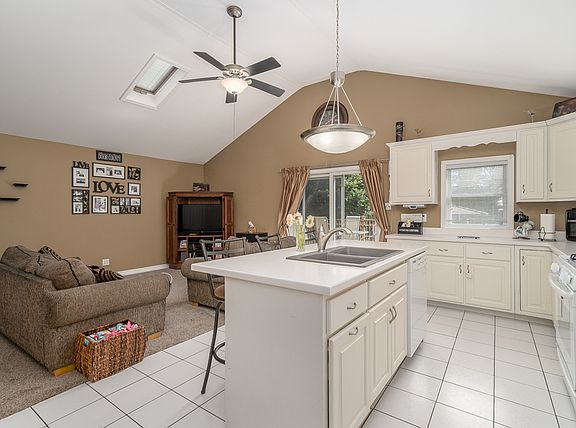 2nd image of 1907 Burry Circle Dr