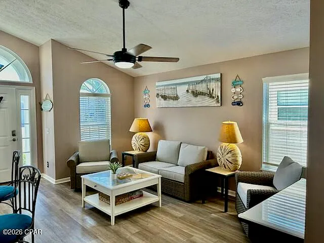 11710 Seashore Ln — Photo 9